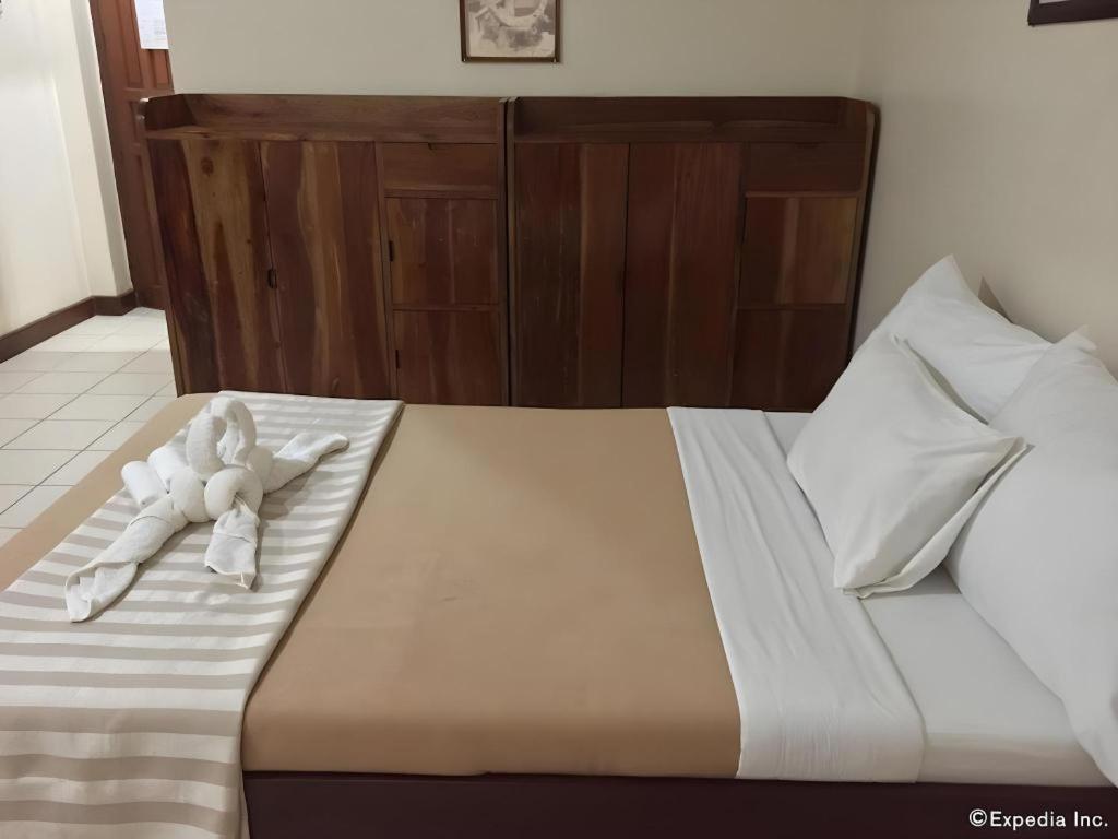 El Haciendero Private Hotel Илойло Сити Екстериор снимка