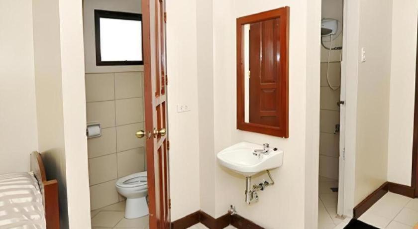El Haciendero Private Hotel Илойло Сити Екстериор снимка