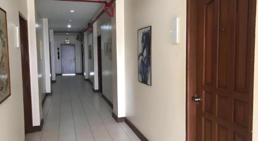 El Haciendero Private Hotel Илойло Сити Екстериор снимка